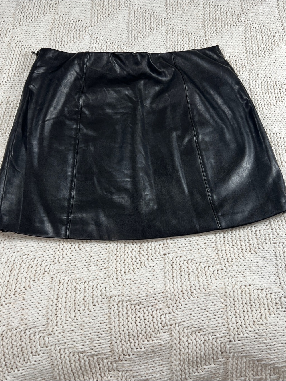 Abercrombie & Fitch Faux Leather Skort - Picture 2 of 9